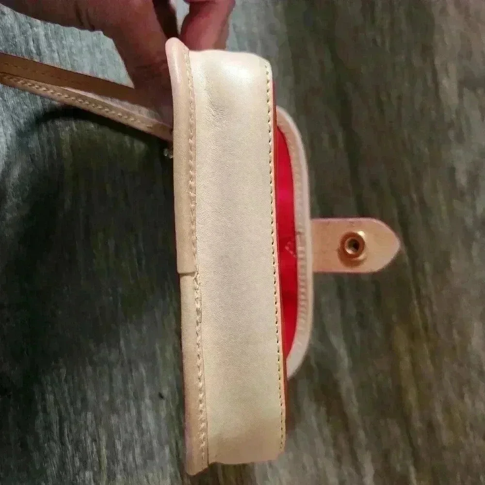 Dooney & Bourke patent leather mini wristlet Orange NWOT - Picture 4 of 5